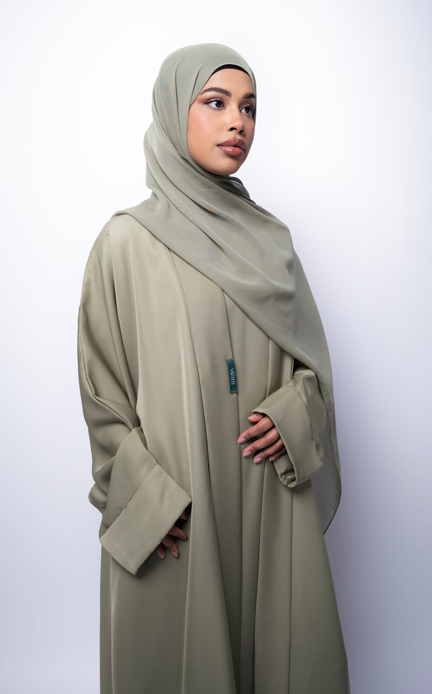 THE ESSENTIAL ELEGAYA DUSTY OLIVE