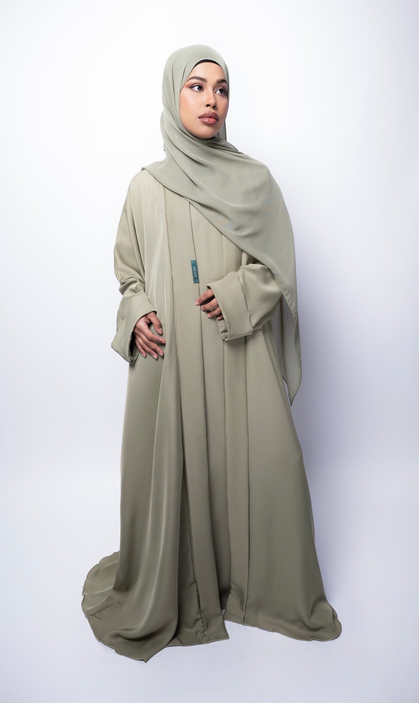 THE ESSENTIAL ELEGAYA DUSTY OLIVE