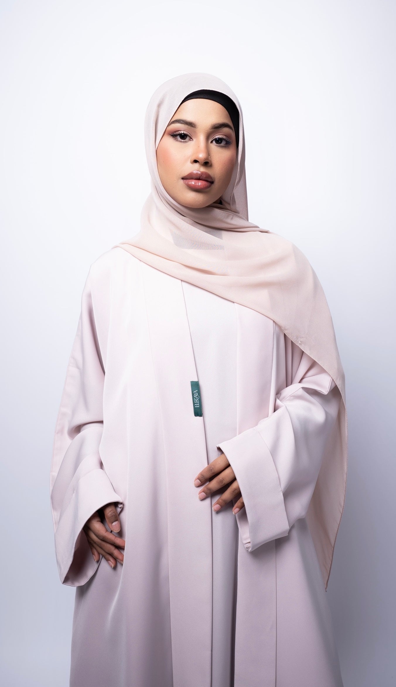 THE ESSENTIAL ELEGAYA PASTEL