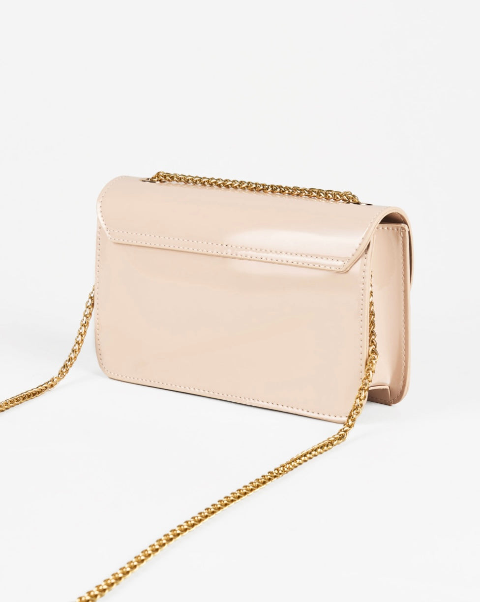 PATENT LEATHER CROSSBODY BAG