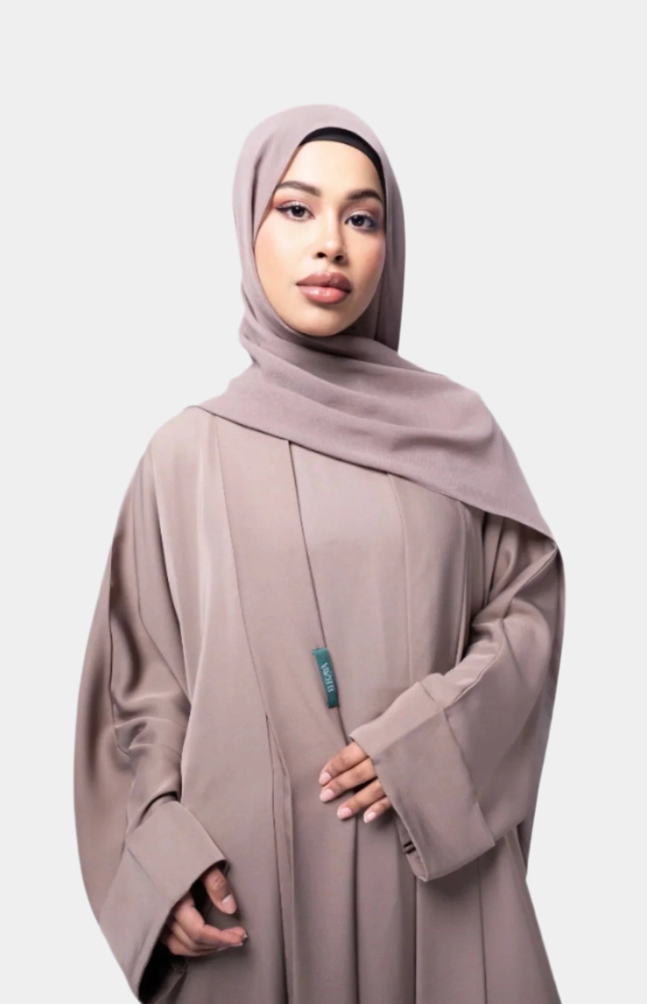 THE ESSENTIAL ELEGAYA TAUPE