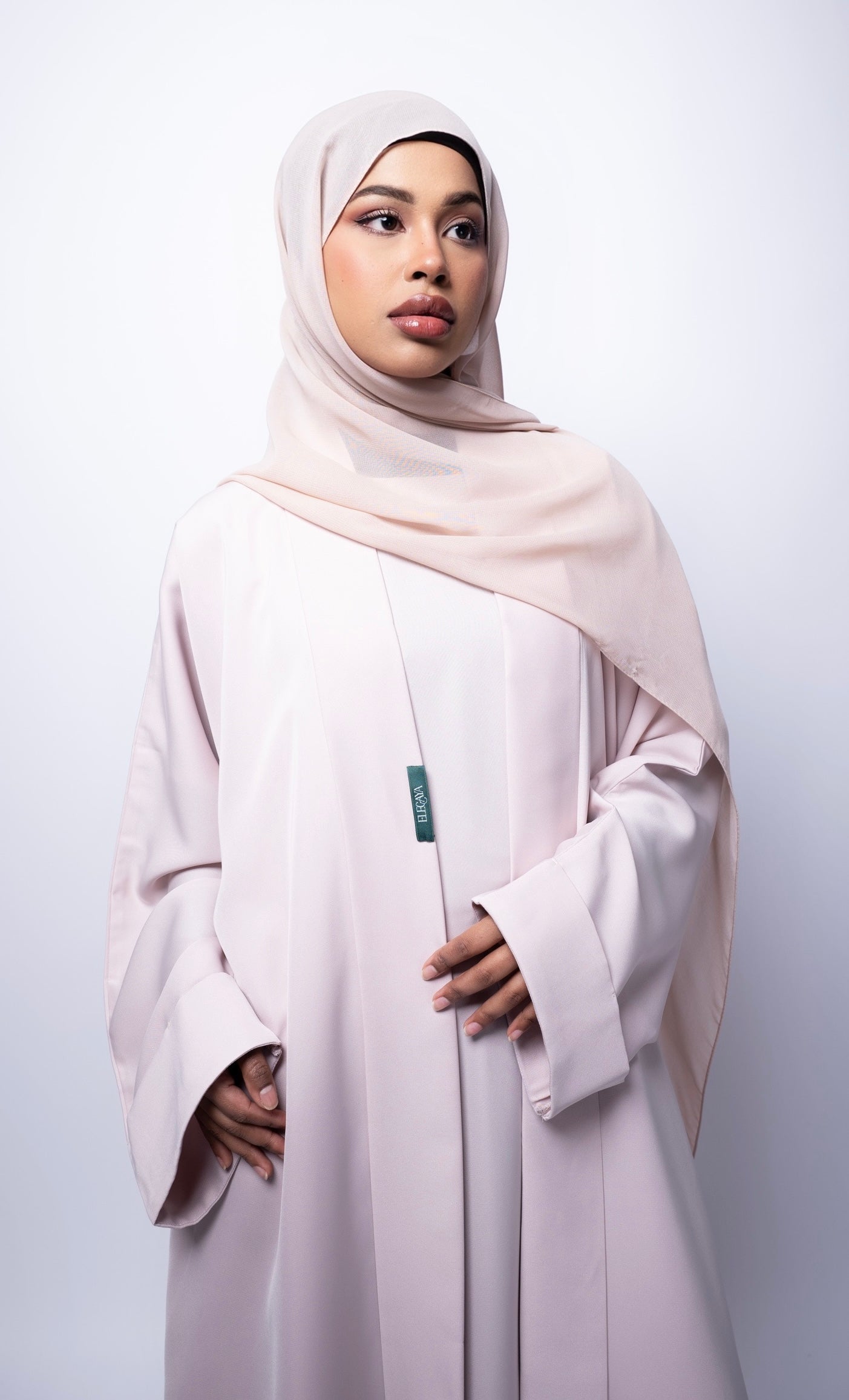 THE ESSENTIAL ELEGAYA PASTEL