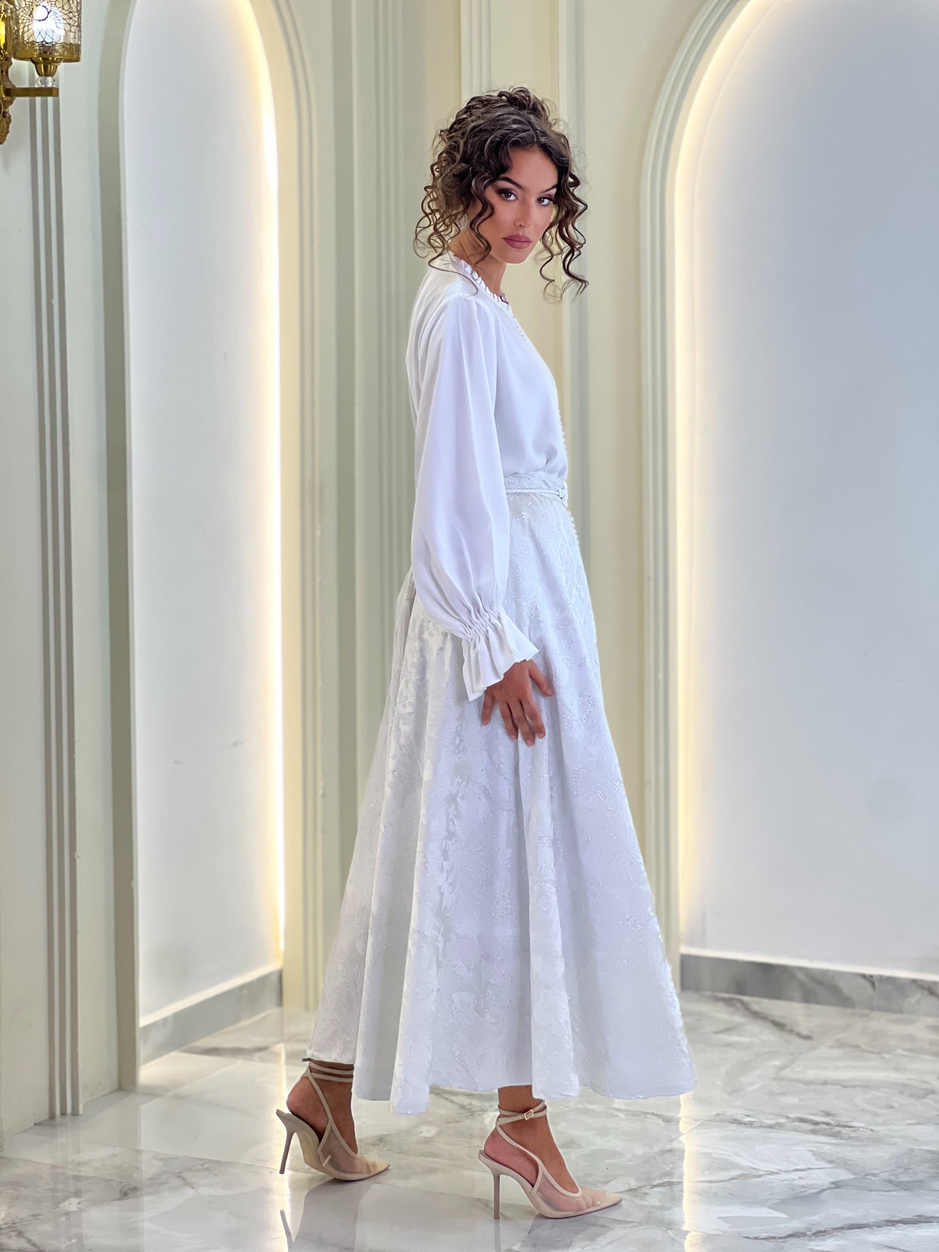 Aura Brocade